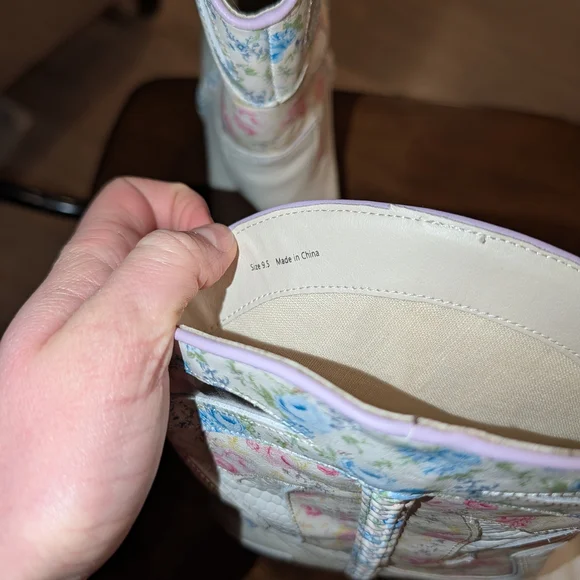 Dolce Vita Floral Western Women's Boots - Picture 4 of 6